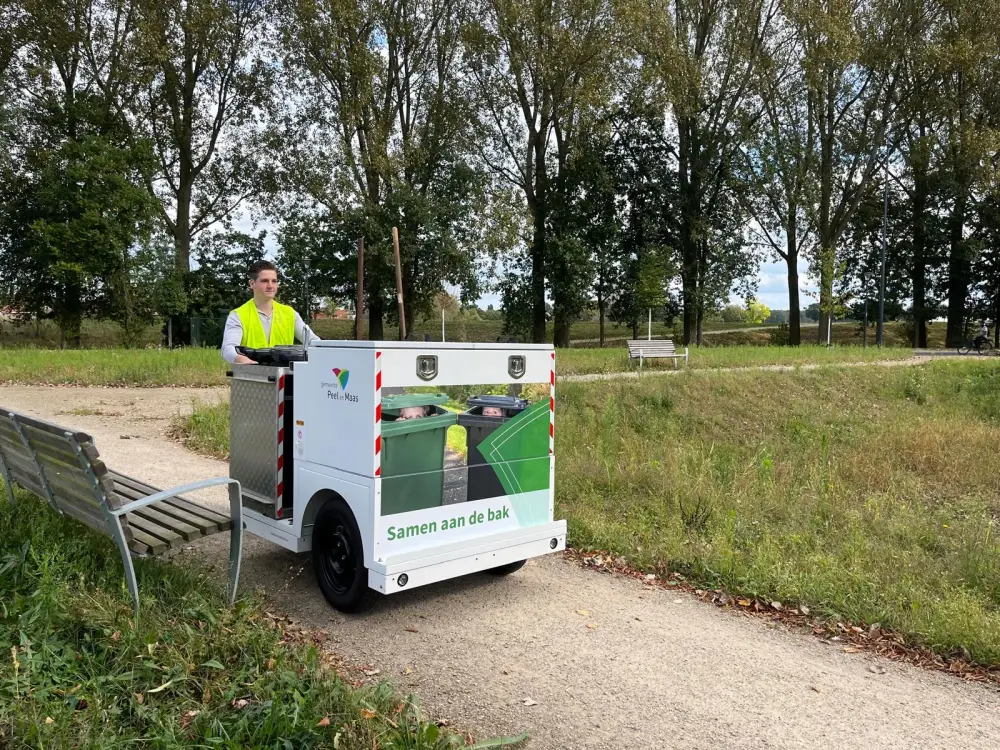 Bakfiets voor afvalinzameling bij Gemeente Peel & Maas